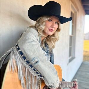 Meet your Posher, Colleen